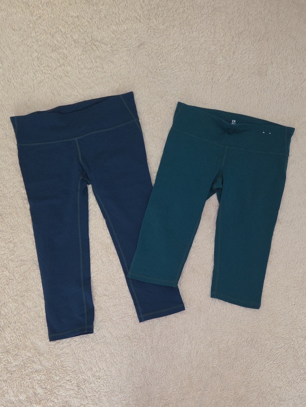Women's Gap Fit Gfast Capri Length Leggings Sz Medium